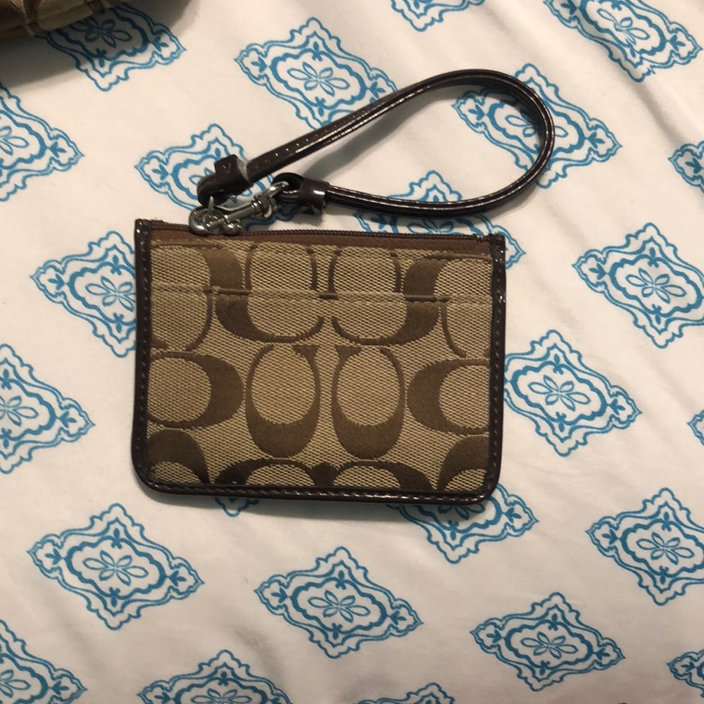 Coach id and change wristlet